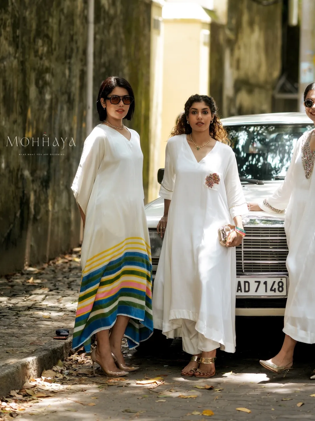 Ivory stripe kaftan, Flowing kaftan with a painted stripe hem